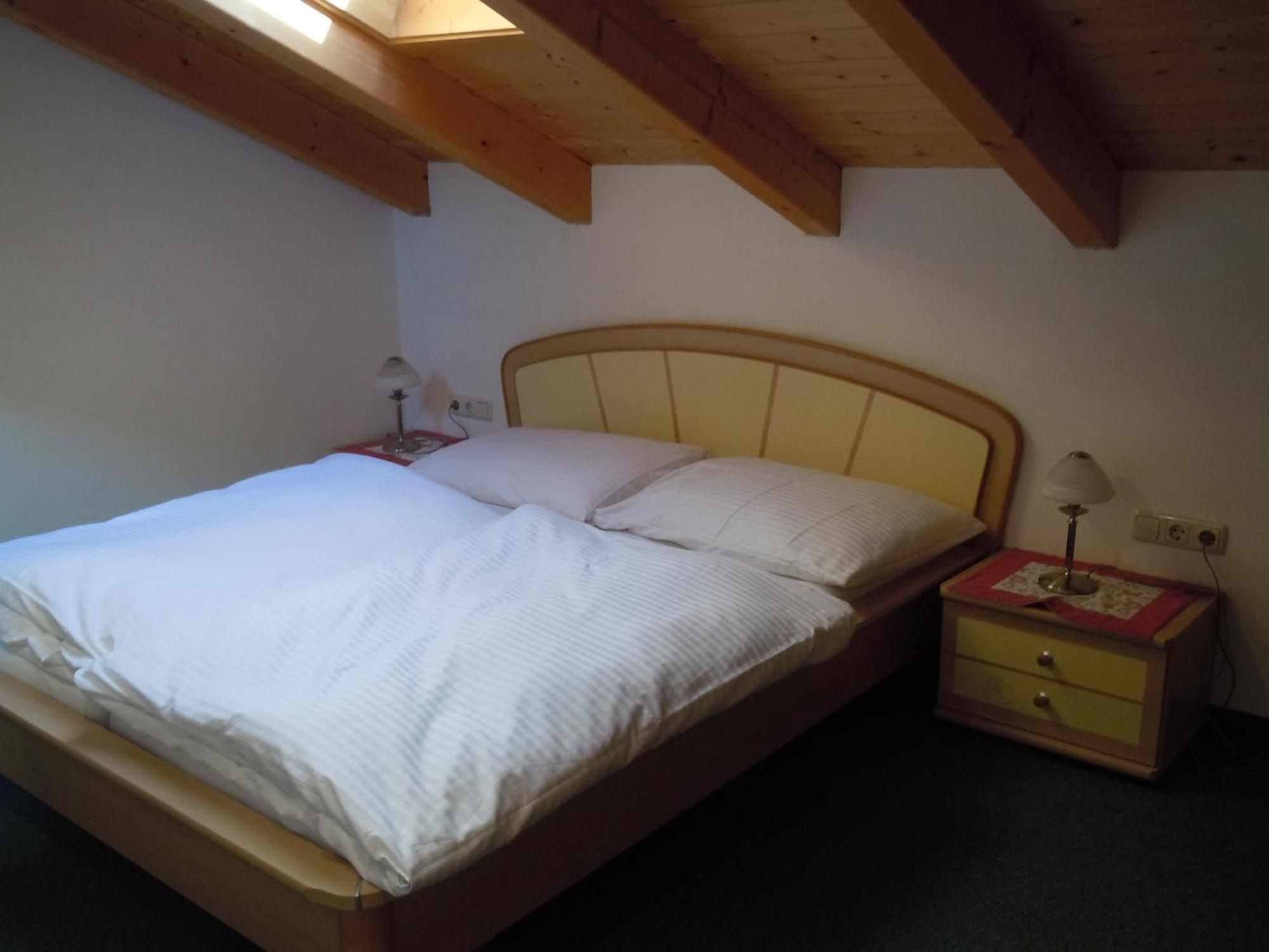 Nebenhaus - Haus Heigl Apartment Sankt Johann im Pongau Room photo