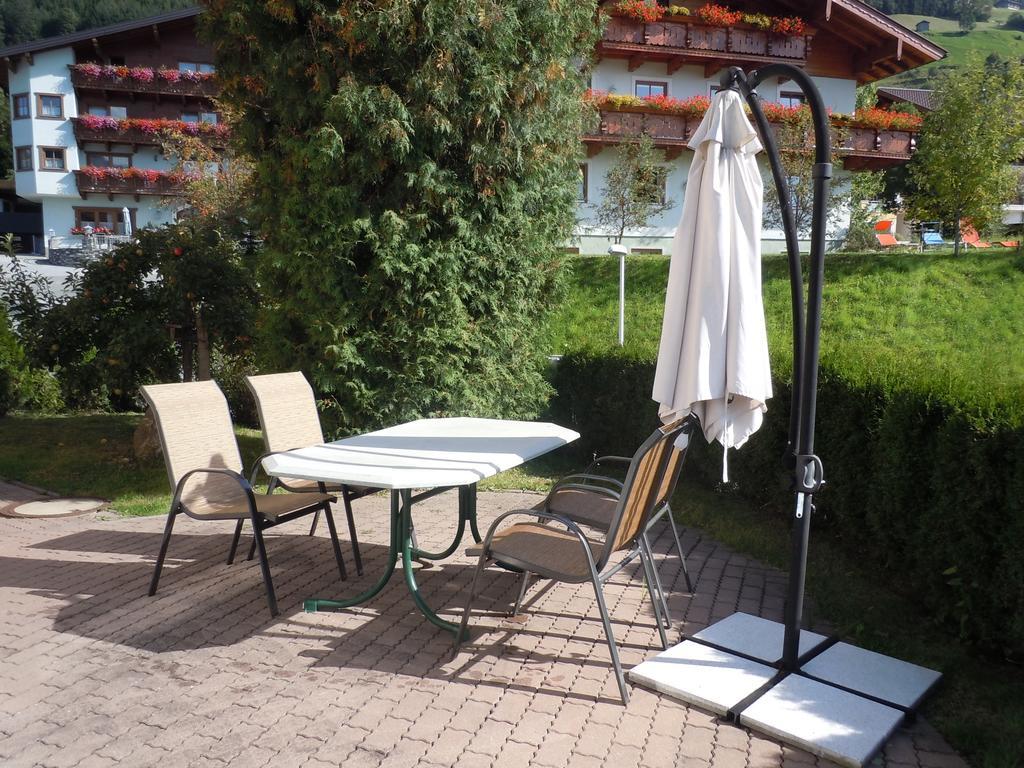 Nebenhaus - Haus Heigl Apartment Sankt Johann im Pongau Room photo